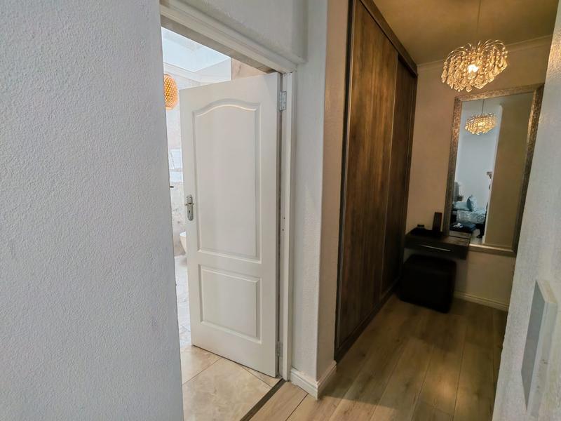 5 Bedroom Property for Sale in Welgelegen Western Cape